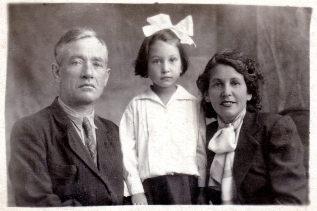 Золман, Алла, Нюта, 1940-е